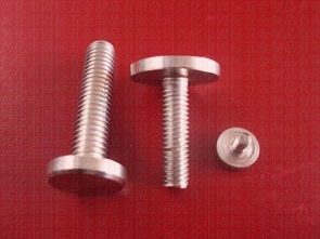 聚焦品質(zhì)，定格精彩——興化市固標(biāo)五金制品圖冊中的專業(yè)攝影器材